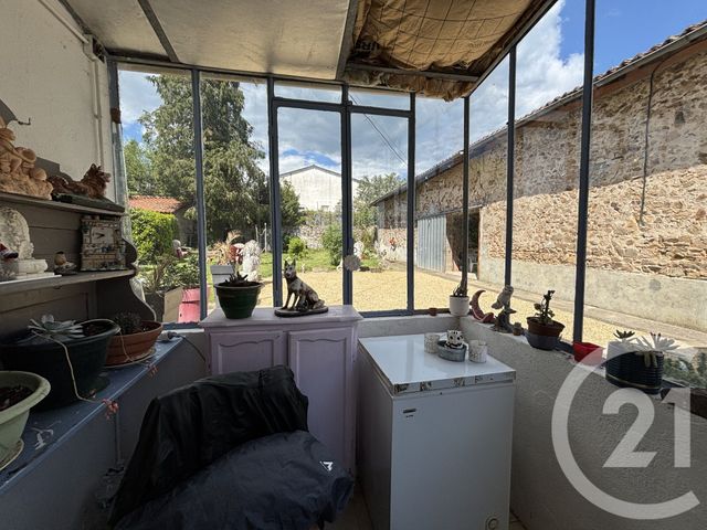 maison à vendre - 5 pièces - 144.57 m2 - CHABANAIS - 16 - POITOU-CHARENTES - Century 21 Atrium Immobilier