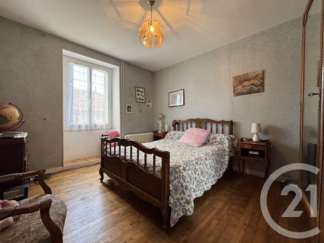 maison à vendre - 5 pièces - 144.57 m2 - CHABANAIS - 16 - POITOU-CHARENTES - Century 21 Atrium Immobilier