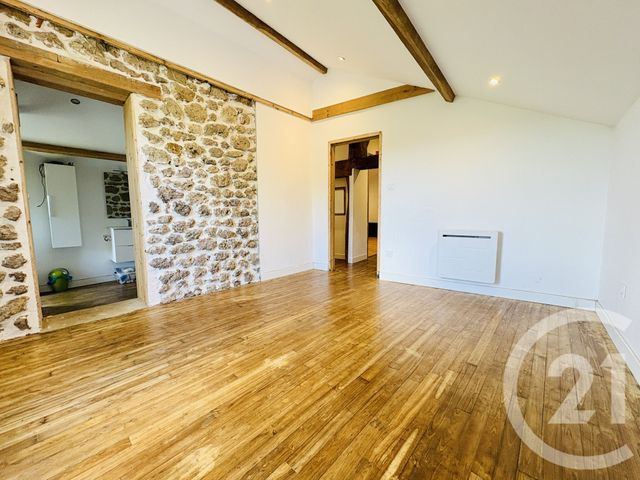 maison à vendre - 5 pièces - 135.54 m2 - PRESSIGNAC - 16 - POITOU-CHARENTES - Century 21 Atrium Immobilier