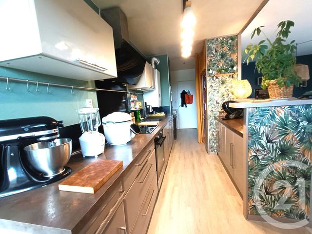 Appartement F5 à vendre - 5 pièces - 84.11 m2 - LIMOGES - 87 - LIMOUSIN - Century 21 Atrium Immobilier