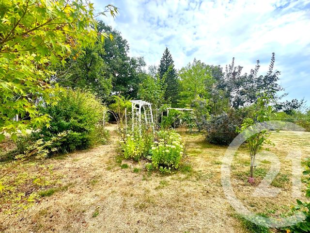 maison à vendre - 7 pièces - 138.0 m2 - LA CROISILLE SUR BRIANCE - 87 - LIMOUSIN - Century 21 Atrium Immobilier