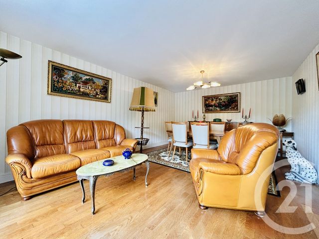 maison à vendre - 5 pièces - 138.81 m2 - ST LAURENT SUR GORRE - 87 - LIMOUSIN - Century 21 Atrium Immobilier