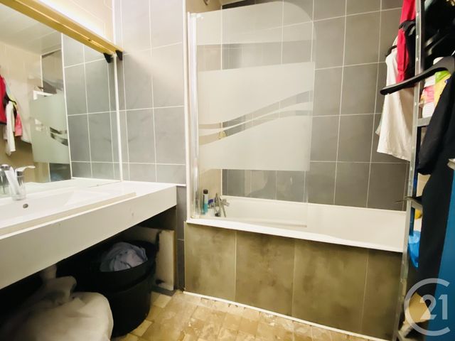 Appartement F4 à vendre - 4 pièces - 76.84 m2 - LIMOGES - 87 - LIMOUSIN - Century 21 Atrium Immobilier