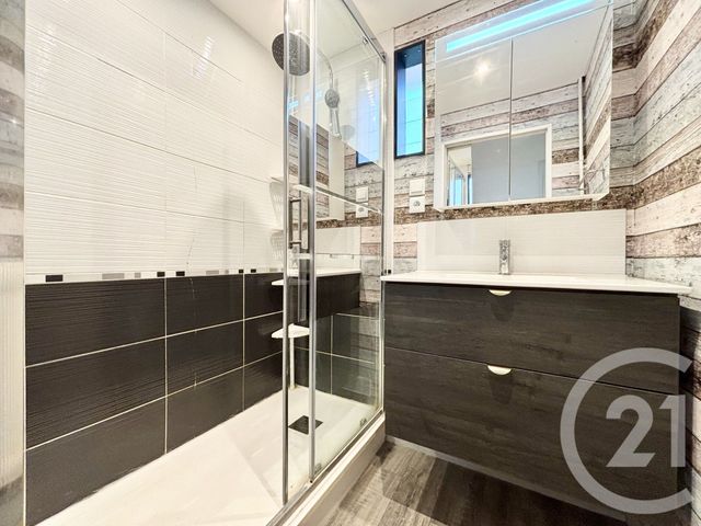 Appartement F2 à vendre - 2 pièces - 45.62 m2 - LIMOGES - 87 - LIMOUSIN - Century 21 Atrium Immobilier