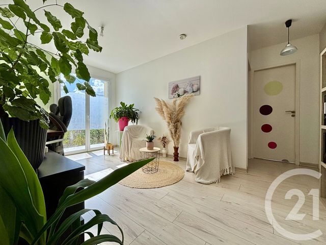 Afficher la photo en grand maison à vendre - 7 pièces - 198.75 m2 - ST JUNIEN - 87 - LIMOUSIN - Century 21 Atrium Immobilier