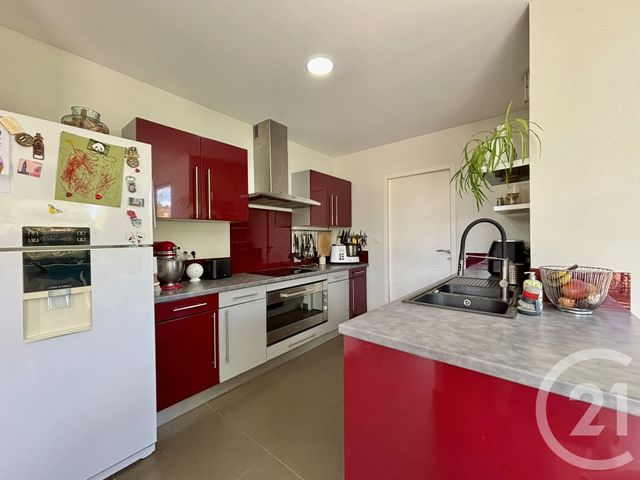 Afficher la photo en grand maison à vendre - 7 pièces - 198.75 m2 - ST JUNIEN - 87 - LIMOUSIN - Century 21 Atrium Immobilier