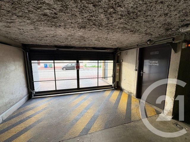 parking à louer - 12.5 m2 - LIMOGES - 87 - LIMOUSIN - Century 21 Atrium Immobilier