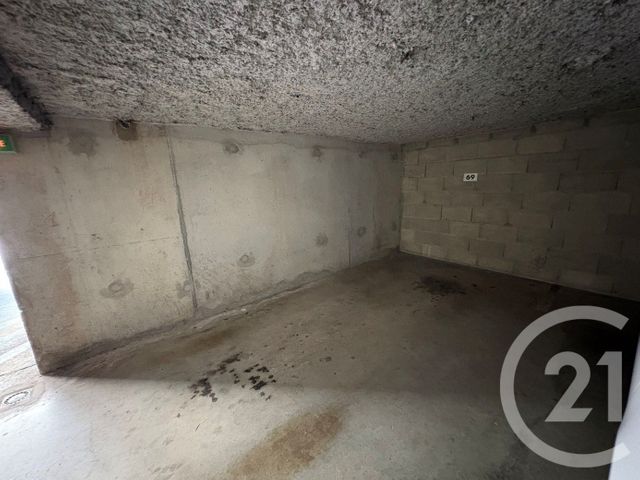 parking à louer - 12.5 m2 - LIMOGES - 87 - LIMOUSIN - Century 21 Atrium Immobilier
