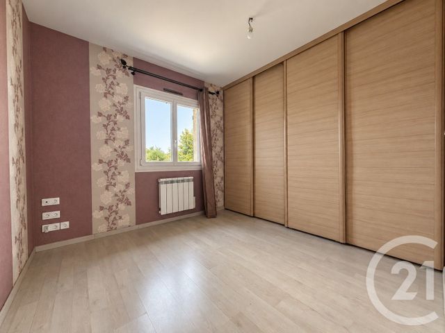 maison à vendre - 5 pièces - 99.79 m2 - ST JUST LE MARTEL - 87 - LIMOUSIN - Century 21 Atrium Immobilier