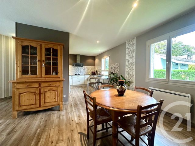 maison à vendre - 5 pièces - 99.79 m2 - ST JUST LE MARTEL - 87 - LIMOUSIN - Century 21 Atrium Immobilier