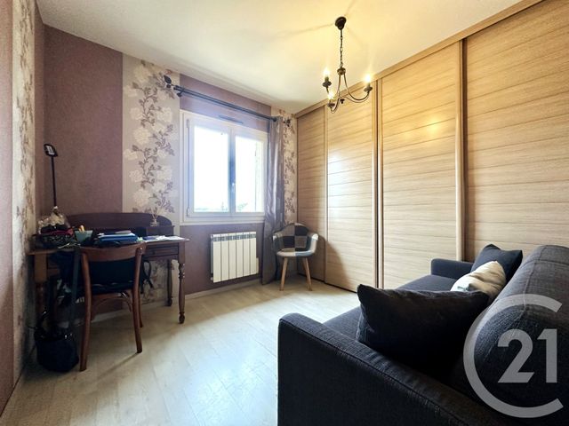 maison à vendre - 5 pièces - 99.79 m2 - ST JUST LE MARTEL - 87 - LIMOUSIN - Century 21 Atrium Immobilier