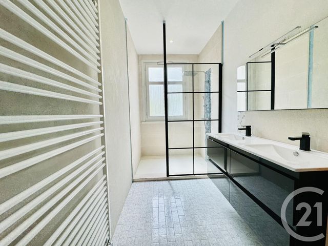 Appartement T4 à louer - 4 pièces - 115.32 m2 - LIMOGES - 87 - LIMOUSIN - Century 21 Atrium Immobilier