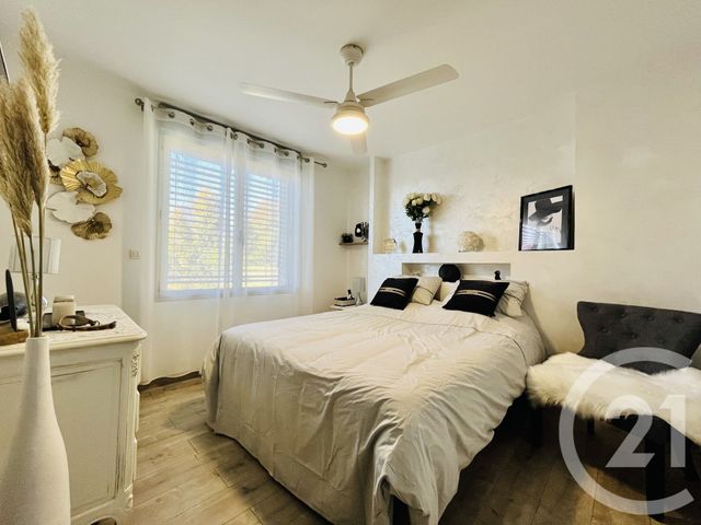 maison à vendre - 6 pièces - 143.58 m2 - ST YRIEIX LA PERCHE - 87 - LIMOUSIN - Century 21 Atrium Immobilier