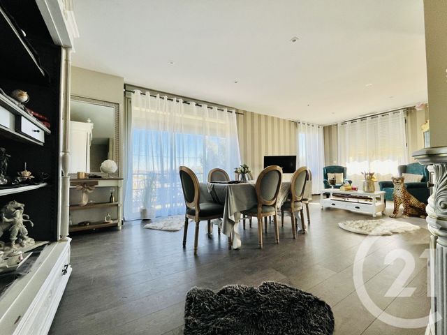 maison à vendre - 6 pièces - 143.58 m2 - ST YRIEIX LA PERCHE - 87 - LIMOUSIN - Century 21 Atrium Immobilier