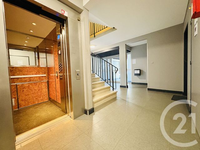 Appartement F3 à louer - 3 pièces - 65.14 m2 - LIMOGES - 87 - LIMOUSIN - Century 21 Atrium Immobilier