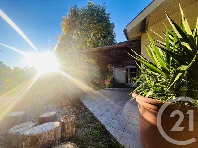 maison à vendre - 7 pièces - 140.58 m2 - VERNEUIL SUR VIENNE - 87 - LIMOUSIN - Century 21 Atrium Immobilier