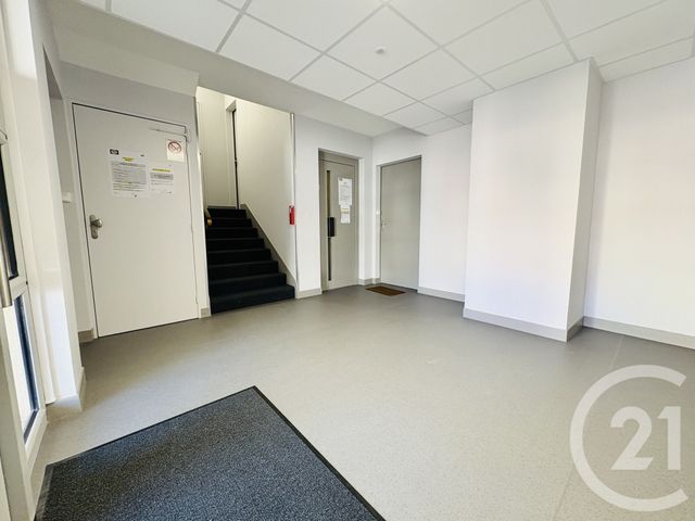 Appartement T1 à vendre - 1 pièce - 29.74 m2 - LIMOGES - 87 - LIMOUSIN - Century 21 Atrium Immobilier