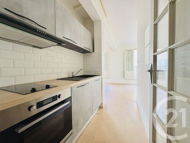 Appartement F1 bis à vendre - 2 pièces - 42.09 m2 - LIMOGES - 87 - LIMOUSIN - Century 21 Atrium Immobilier