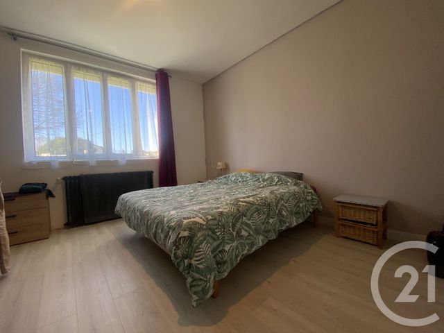 maison à vendre - 4 pièces - 98.2 m2 - ST JUNIEN - 87 - LIMOUSIN - Century 21 Atrium Immobilier