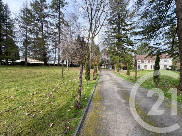 maison à vendre - 7 pièces - 189.16 m2 - ST PRIEST TAURION - 87 - LIMOUSIN - Century 21 Atrium Immobilier