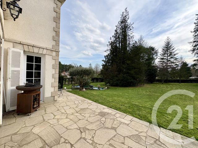 maison à vendre - 7 pièces - 189.16 m2 - ST PRIEST TAURION - 87 - LIMOUSIN - Century 21 Atrium Immobilier