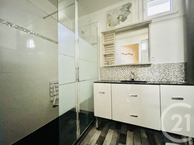 Appartement T4 à vendre - 4 pièces - 73.78 m2 - LIMOGES - 87 - LIMOUSIN - Century 21 Atrium Immobilier