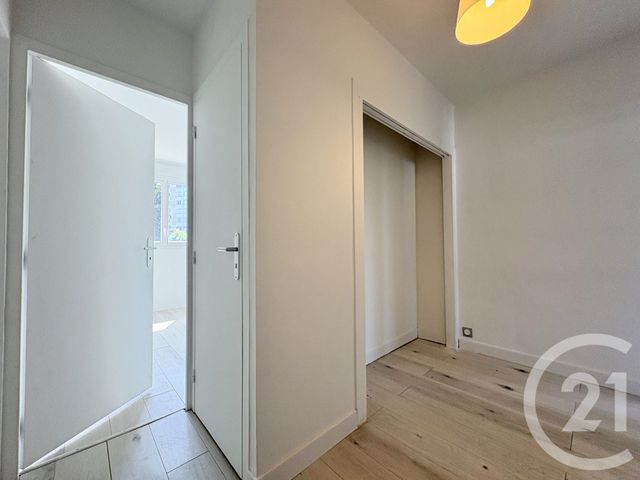 Appartement T3 à louer - 3 pièces - 55.83 m2 - LIMOGES - 87 - LIMOUSIN - Century 21 Atrium Immobilier