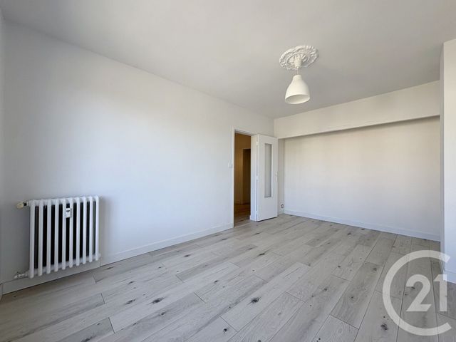 Appartement T3 à louer - 3 pièces - 55.83 m2 - LIMOGES - 87 - LIMOUSIN - Century 21 Atrium Immobilier