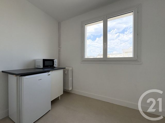 Appartement T3 à louer - 3 pièces - 55.83 m2 - LIMOGES - 87 - LIMOUSIN - Century 21 Atrium Immobilier