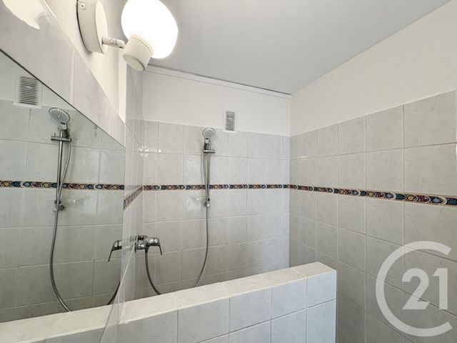 Appartement T3 à louer - 3 pièces - 55.83 m2 - LIMOGES - 87 - LIMOUSIN - Century 21 Atrium Immobilier