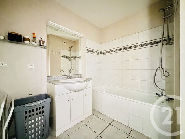 Appartement F2 à louer - 2 pièces - 47.97 m2 - FEYTIAT - 87 - LIMOUSIN - Century 21 Atrium Immobilier