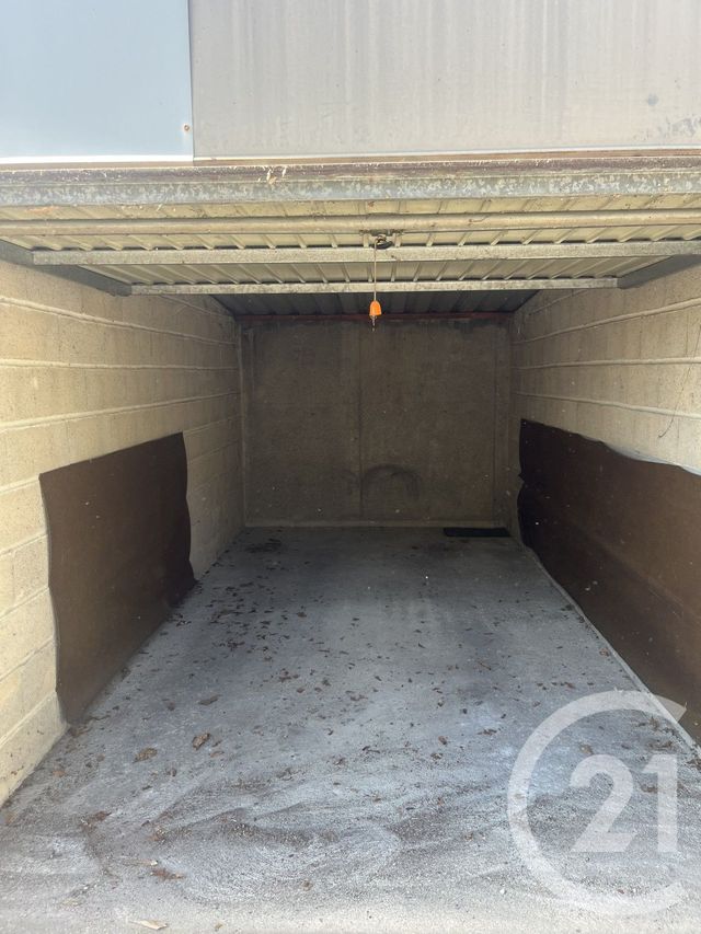 parking à louer - 12.54 m2 - LIMOGES - 87 - LIMOUSIN - Century 21 Atrium Immobilier