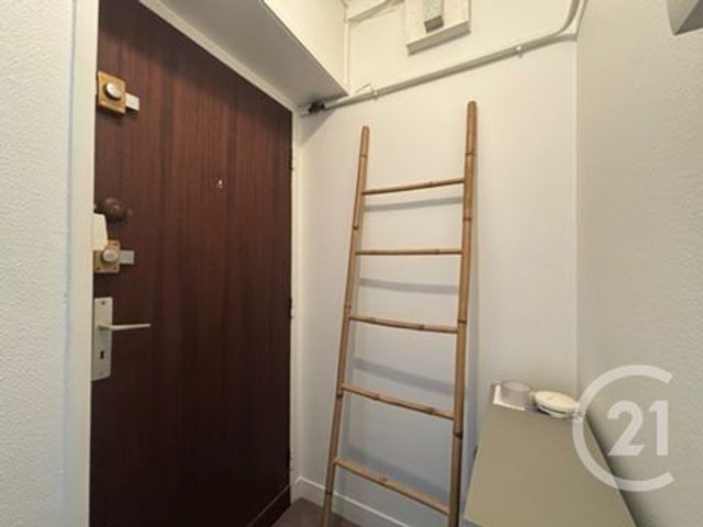 Appartement F1 à vendre - 1 pièce - 25.36 m2 - LIMOGES - 87 - LIMOUSIN - Century 21 Atrium Immobilier