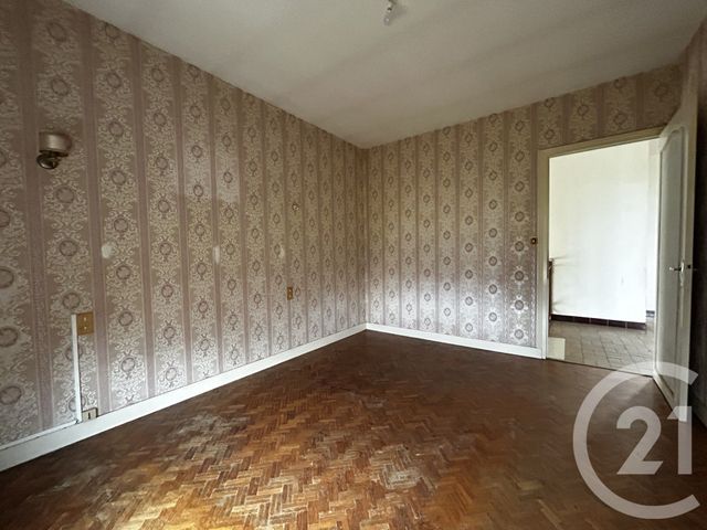 maison à vendre - 6 pièces - 134.16 m2 - ST JUNIEN - 87 - LIMOUSIN - Century 21 Atrium Immobilier