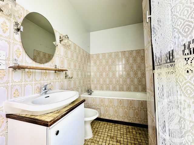 Appartement T4 à vendre - 4 pièces - 88.4 m2 - LIMOGES - 87 - LIMOUSIN - Century 21 Atrium Immobilier