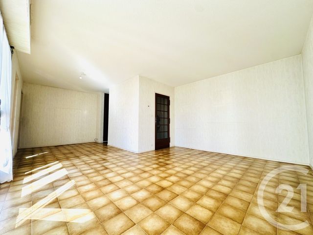 Appartement T4 à vendre - 4 pièces - 88.4 m2 - LIMOGES - 87 - LIMOUSIN - Century 21 Atrium Immobilier