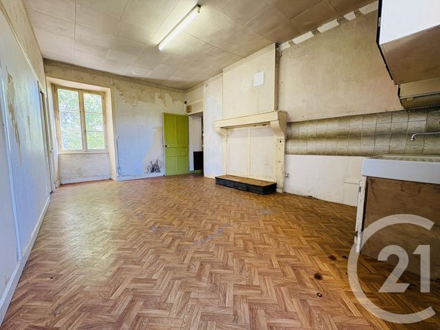 maison à vendre - 2 pièces - 90.19 m2 - PEYRAT DE BELLAC - 87 - LIMOUSIN - Century 21 Atrium Immobilier