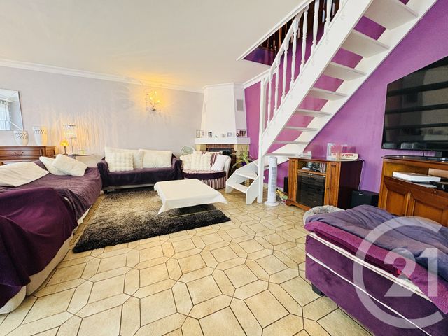 maison à vendre - 7 pièces - 155.32 m2 - PEYRAT DE BELLAC - 87 - LIMOUSIN - Century 21 Atrium Immobilier