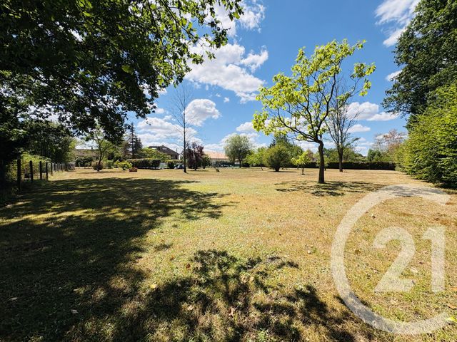 maison à vendre - 7 pièces - 155.32 m2 - PEYRAT DE BELLAC - 87 - LIMOUSIN - Century 21 Atrium Immobilier