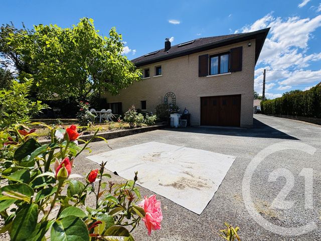 maison à vendre - 7 pièces - 155.32 m2 - PEYRAT DE BELLAC - 87 - LIMOUSIN - Century 21 Atrium Immobilier
