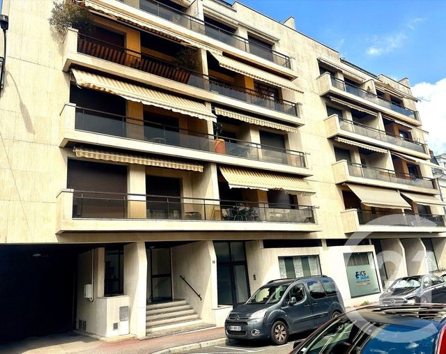 Appartement F3 à vendre - 3 pièces - 79.73 m2 - LIMOGES - 87 - LIMOUSIN - Century 21 Atrium Immobilier