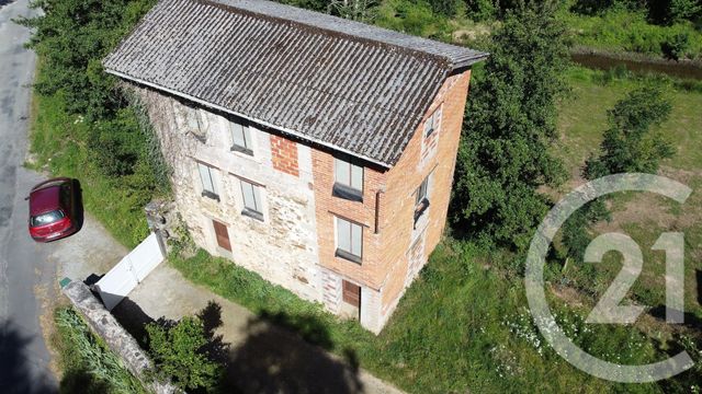 maison à vendre - 6 pièces - 85.0 m2 - ST LEONARD DE NOBLAT - 87 - LIMOUSIN - Century 21 Atrium Immobilier