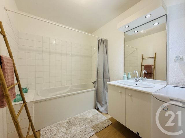 Appartement T2 à vendre - 2 pièces - 48.52 m2 - LIMOGES - 87 - LIMOUSIN - Century 21 Atrium Immobilier