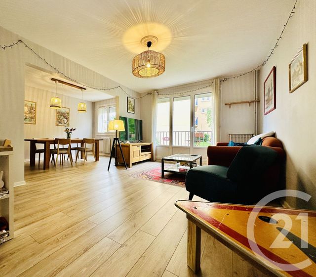 Appartement T4 à vendre - 3 pièces - 71.46 m2 - LIMOGES - 87 - LIMOUSIN - Century 21 Atrium Immobilier