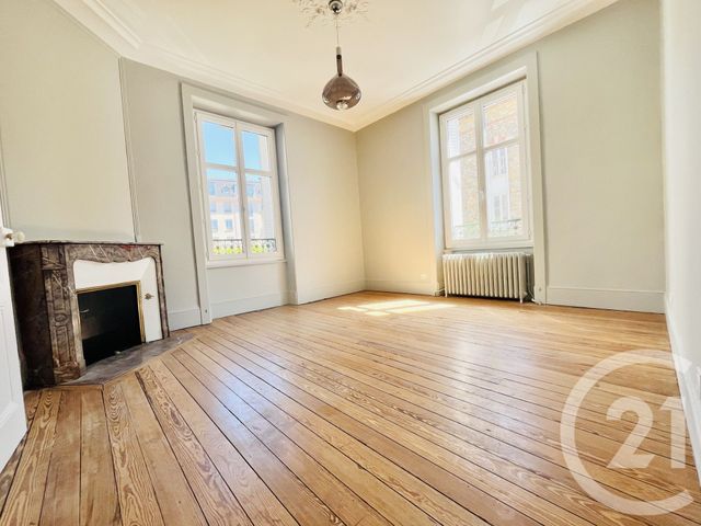 Appartement T4 à louer - 4 pièces - 122.62 m2 - LIMOGES - 87 - LIMOUSIN - Century 21 Atrium Immobilier