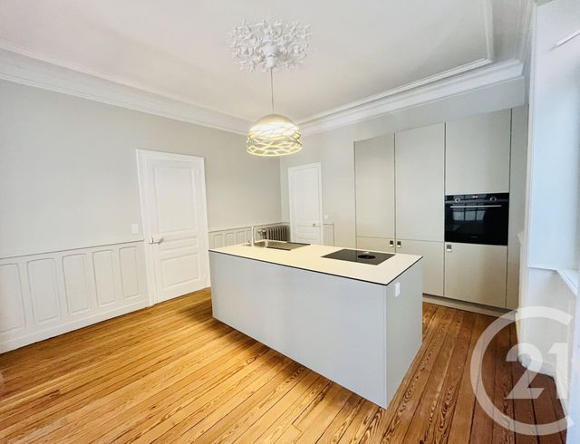 Appartement T4 à louer - 4 pièces - 122.62 m2 - LIMOGES - 87 - LIMOUSIN - Century 21 Atrium Immobilier