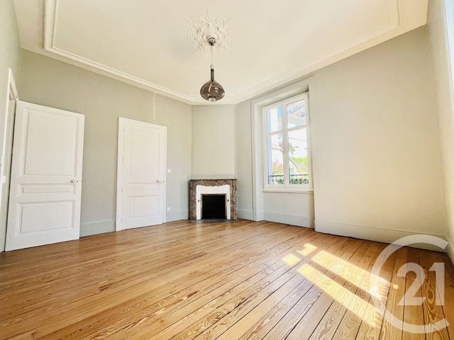 Appartement T4 à louer - 4 pièces - 122.62 m2 - LIMOGES - 87 - LIMOUSIN - Century 21 Atrium Immobilier