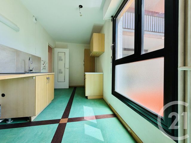 Appartement T4 à vendre - 4 pièces - 73.88 m2 - LIMOGES - 87 - LIMOUSIN - Century 21 Atrium Immobilier