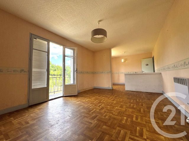 maison à vendre - 6 pièces - 95.71 m2 - ST JUNIEN LES COMBES - 87 - LIMOUSIN - Century 21 Atrium Immobilier