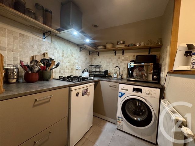 Appartement F2 à vendre - 2 pièces - 46.97 m2 - CONDAT SUR VIENNE - 87 - LIMOUSIN - Century 21 Atrium Immobilier